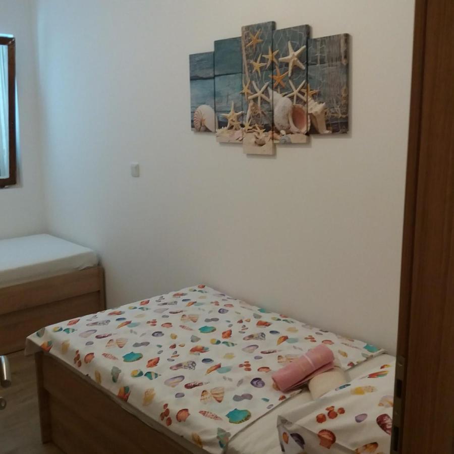 Apartments Nal Biskup Putnikovic Екстер'єр фото